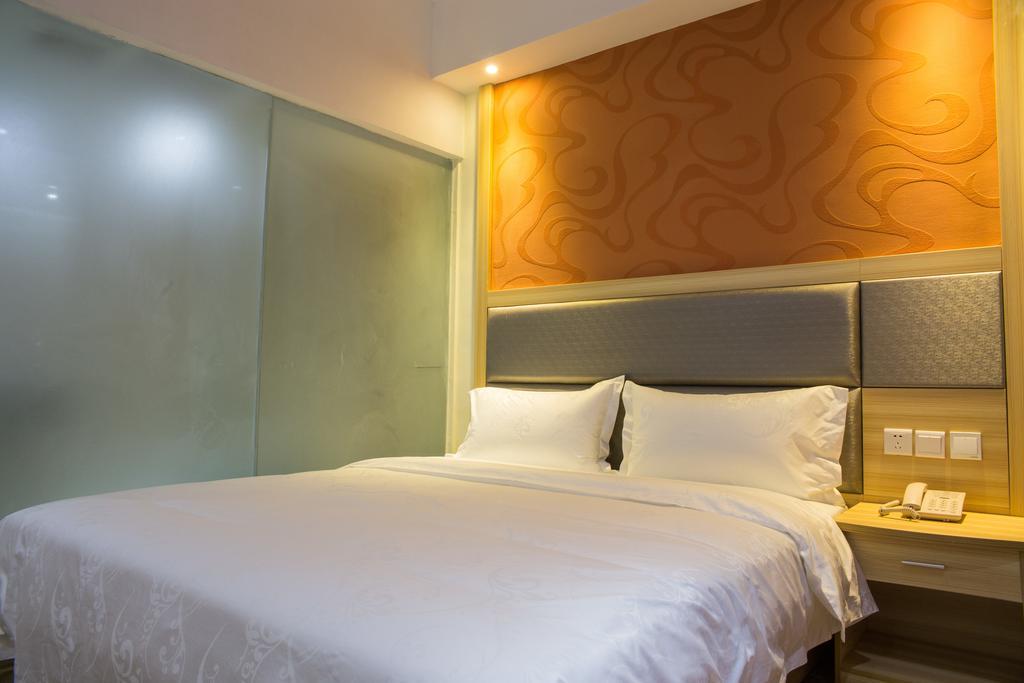 Yu Ting Hotel - Dong Chen Hotel Branch Гуанчжоу Номер фото